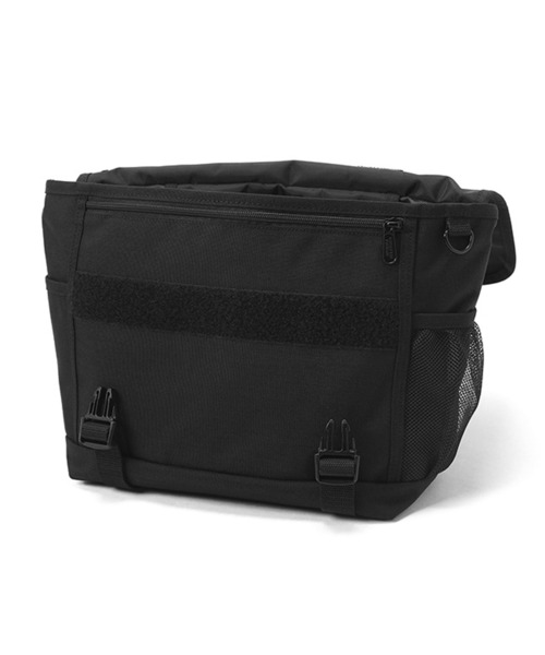Manhattan Portage（マンハッタンポーテージ）の「Tillary Messenger Bag（メッセンジャーバッグ・メンズ・ブラック・MEDIUM）」の19枚目の写真