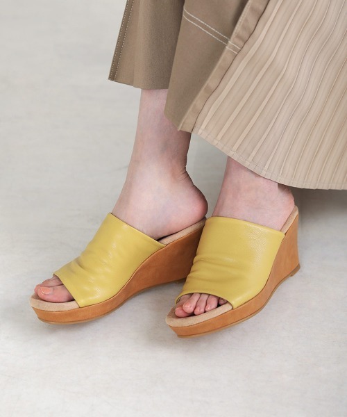 Bou Jeloud（ブージュルード）の「もっちりフィット◆ウェッジサンダル（サンダル・レディース・ブラック/アイボリー/イエロー/ブルー・M/L）」の4枚目の写真