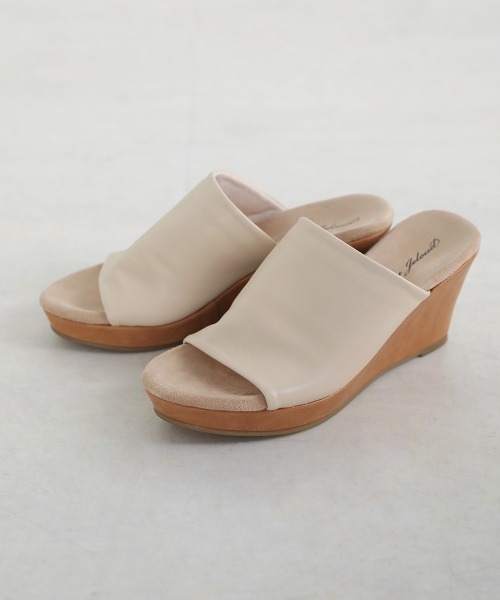 Bou Jeloud（ブージュルード）の「もっちりフィット◆ウェッジサンダル（サンダル・レディース・ブラック/アイボリー/イエロー/ブルー・M/L）」の5枚目の写真