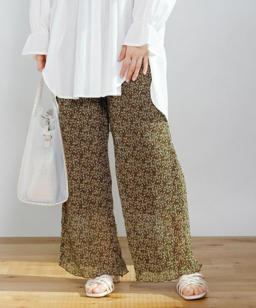 Crisp（クリスプ）の「フラワークレープシアーパンツ（その他パンツ・レディース・アイボリー/ダークブラウン・FREE）」の11枚目の写真