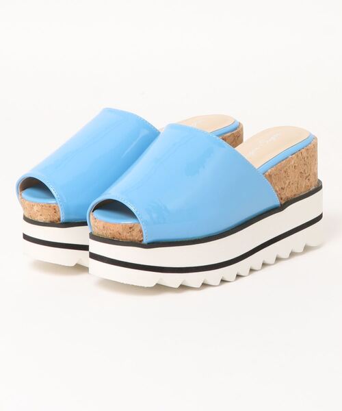 Sugar Sugar（シュガーシュガー）の「【SUGAR SUGAR シュガーシュガー】シャークエナメルサンダル（サンダル・レディース・ピンク系その他/ブルー系その他/ブラック系その他/イエロー系その他/ホワイト系その他・M/S/L/LL）」の11枚目の写真