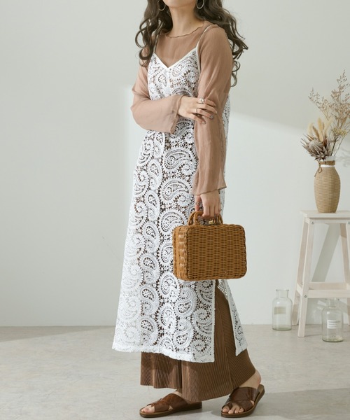 Ambre Neige（アンブルネージュ）の「レースキャミソールワンピース／【WEB/EC限定商品】（ワンピース・レディース・ホワイト/ホワイト系その他・FREE）」の2枚目の写真