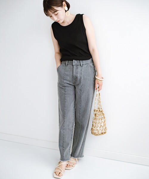 haco!（ハコ）の「【新色登場】これさえあればいつものコーデが2割増でおしゃれに見える　バックスリットが今っぽいデニムパンツby who made me（デニムパンツ・レディース・グレー/インディゴブルー・1/3/5/7）」の22枚目の写真
