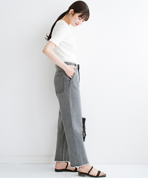 haco!（ハコ）の「【新色登場】これさえあればいつものコーデが2割増でおしゃれに見える　バックスリットが今っぽいデニムパンツby who made me（デニムパンツ・レディース・グレー/インディゴブルー・1/3/5/7）」の8枚目の写真