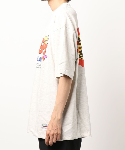 Paragraph（パラグラフ）の「Paragraph/パラグラフ/ハッピーロゴプリント半袖Tシャツ/HappyLogo Tee/PARAGRAPH_NO.42（Tシャツ/カットソー・メンズ・ホワイト/チャコールグレー/キナリ・FREE）」の20枚目の写真