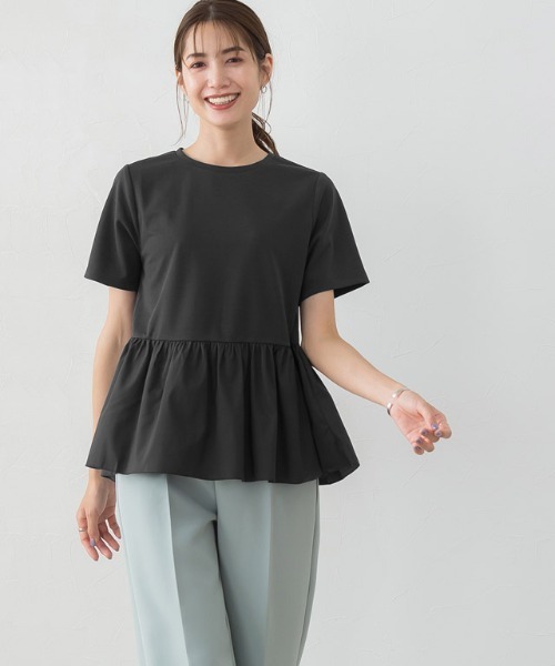 Pierrot（ピエロ）の「ギャザー切替デザインTシャツ（Tシャツ/カットソー・レディース・オフホワイト/ブラック/ネイビー/ピンク・M/L）」の8枚目の写真