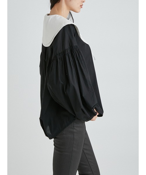 Mila Owen(ミラオーウェン)の「ビッグカラーロングスリーブブラウス(シャツ/ブラウス・レディース・ホワイト/ブラック/カーキ・1/0)」の7枚目の写真