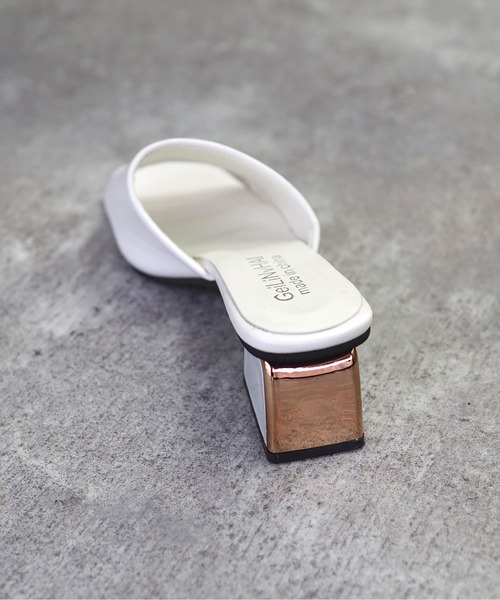 Riberry（リベリー）の「メタルヒールサンダル（サンダル・レディース・ホワイト/ブラック・LARGE/MEDIUM）」の6枚目の写真