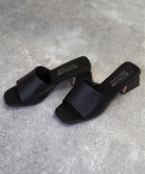 Riberry（リベリー）の「メタルヒールサンダル（サンダル・レディース・ホワイト/ブラック・LARGE/MEDIUM）」の9枚目の写真