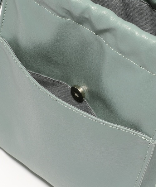 LAKOLE（ラコレ）の「タテ型ミニ巾着ショルダーバッグ / 954532（ショルダーバッグ・メンズ・ブラック/ライトグレー/ブルーグリーン・FREE）」の17枚目の写真