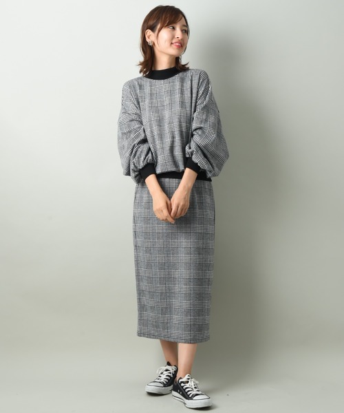 INTERPLANET（インタープラネット）の「【ＷＥＢ限定】カットジャガードセットアップ（ワンピース・レディース・ブラック/イエロー・FREE）」の18枚目の写真