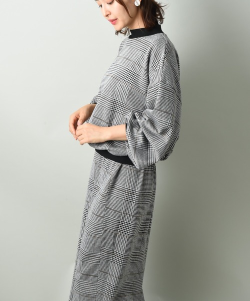 INTERPLANET（インタープラネット）の「【ＷＥＢ限定】カットジャガードセットアップ（ワンピース・レディース・ブラック/イエロー・FREE）」の19枚目の写真