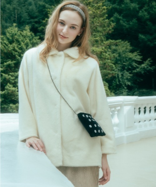 flower（フラワー）の「ドリーミングファーコート（ムートンコート・レディース・グレー/アイボリー・FREE）」の21枚目の写真