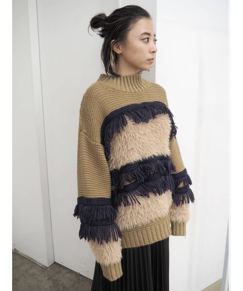 EVRIS（エヴリス）の「ローゲージMIXヤーンニット（ニット/セーター・レディース・ブルー/ブラック/ベージュ・FREE）」の19枚目の写真