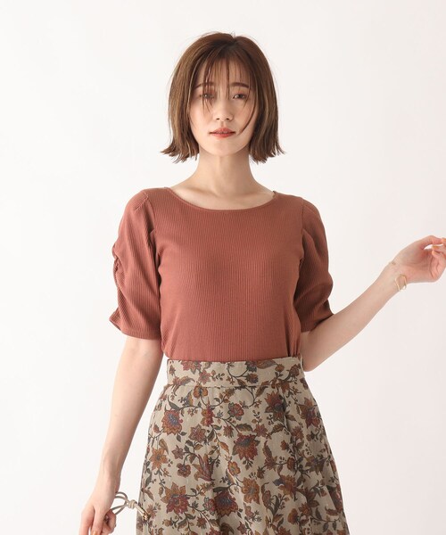 AG by aquagirl(エージーバイアクアガール)の「◆RENU(R)リブギャザースリーブプルオーバー【WEB限定サイズ】(Tシャツ/カットソー・レディース・ライトグレー/ブラウン系/ダークパープル/ダークグリーン/ブラック・38/40/36)」の4枚目の写真