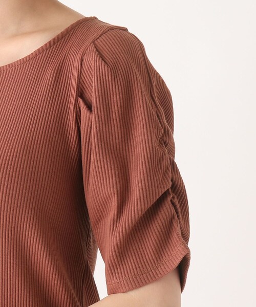 AG by aquagirl(エージーバイアクアガール)の「◆RENU(R)リブギャザースリーブプルオーバー【WEB限定サイズ】(Tシャツ/カットソー・レディース・ライトグレー/ブラウン系/ダークパープル/ダークグリーン/ブラック・38/40/36)」の18枚目の写真
