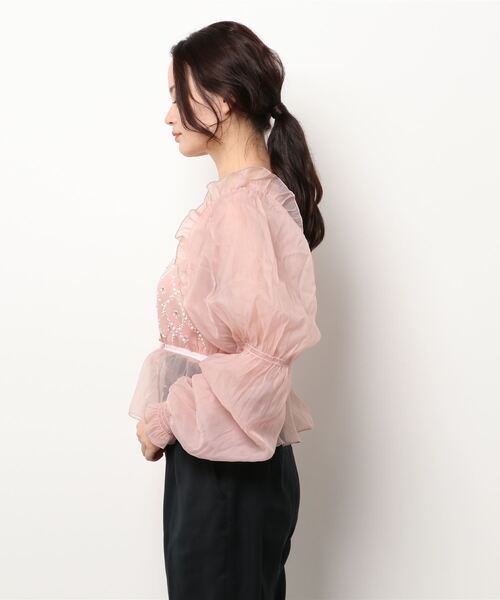 Swankiss(スワンキス)の「SX bijous puff TOPS(シャツ/ブラウス・レディース・ブラック/ピンク・FREE)」の3枚目の写真