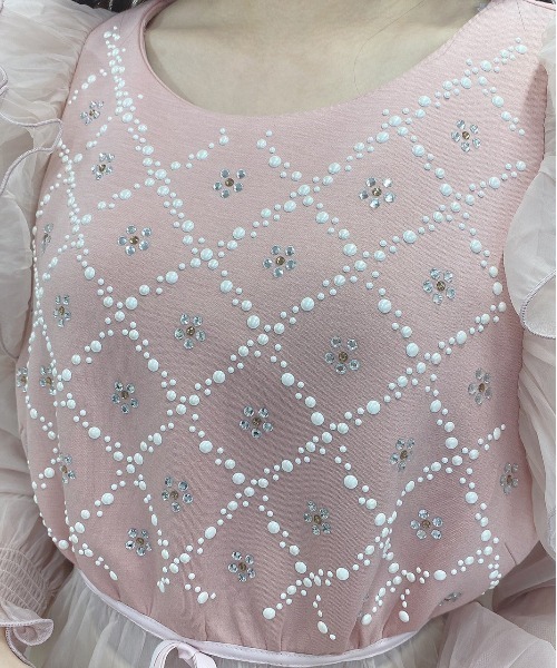 Swankiss(スワンキス)の「SX bijous puff TOPS(シャツ/ブラウス・レディース・ブラック/ピンク・FREE)」の6枚目の写真