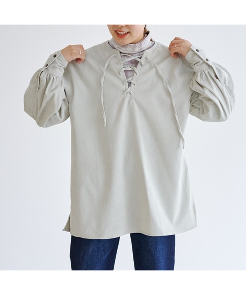 CPCM（シーピーシーエム）の「レースアップチュニックブラウス（シャツ/ブラウス・レディース・ベージュ/インディゴブルー/アイボリー・FREE）」の8枚目の写真