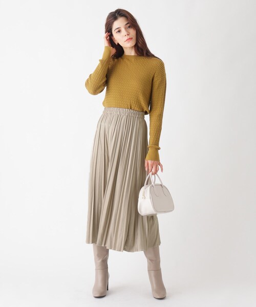 OPAQUE.CLIP(オペークドットクリップ)の「◆スウェード&レザーライク イージープリーツスカート【WEB限定サイズ】(スカート・レディース・ライトベージュ/チャコールグレー/モスグリーン/ブラック・38/42/40)」の5枚目の写真