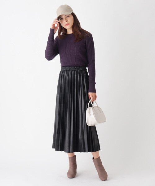 OPAQUE.CLIP(オペークドットクリップ)の「◆スウェード&レザーライク イージープリーツスカート【WEB限定サイズ】(スカート・レディース・ライトベージュ/チャコールグレー/モスグリーン/ブラック・38/42/40)」の17枚目の写真
