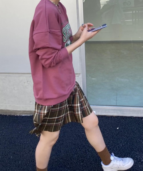 HEYUMM（ヘユム）の「HEYUMM　アソートロゴルーズスウエット（スウェット・レディース・チャコールグレー/オフホワイト/ピンク系その他・ONE）」の22枚目の写真