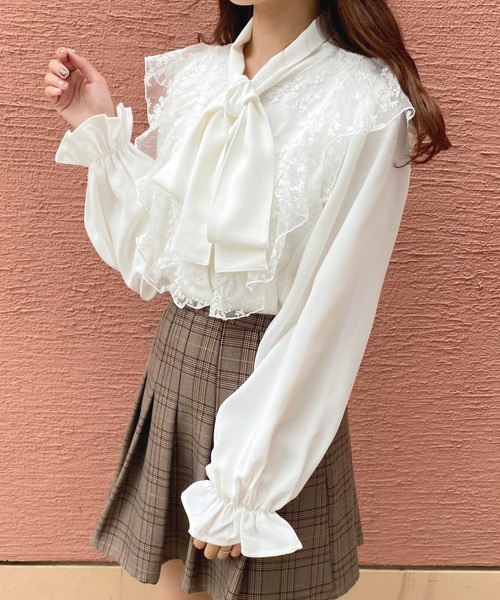 apres jour(アプレジュール)の「レース×ボウタイブラウス【ZOZOTOWN限定アイテム】(シャツ/ブラウス・レディース・ブラック/アイボリー/オフホワイト・フリー/X-LARGE)」の8枚目の写真