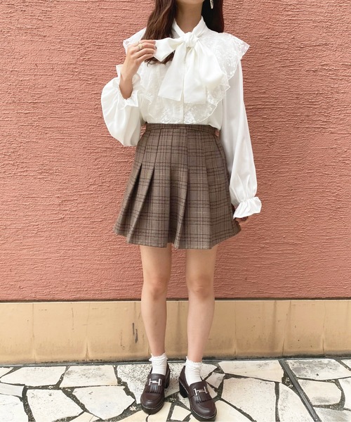 apres jour(アプレジュール)の「レース×ボウタイブラウス【ZOZOTOWN限定アイテム】(シャツ/ブラウス・レディース・ブラック/アイボリー/オフホワイト・フリー/X-LARGE)」の12枚目の写真