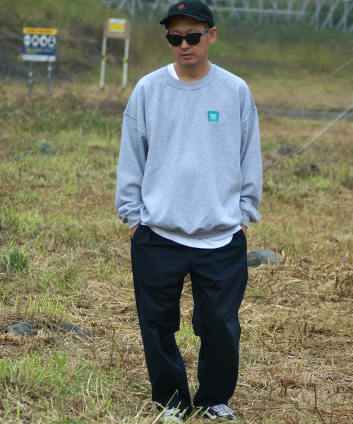 DOUBLE STEAL（ダブルスティール）の「mini BOX LOGO Crew（スウェット・メンズ・ブラック/エメラルドブルー/サンドベージュ/トップグレー/ダークグリーン・LARGE/X-LARGE/MEDIUM）」の18枚目の写真