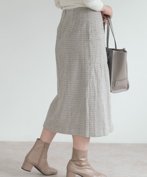 URBAN RESEARCH ROSSO WOMEN（アーバンリサーチ　ロッソ）の「モールツイードタイトスカート（スカート・レディース・ネイビー/ダークブラウン/アイボリー・38/36）」の4枚目の写真