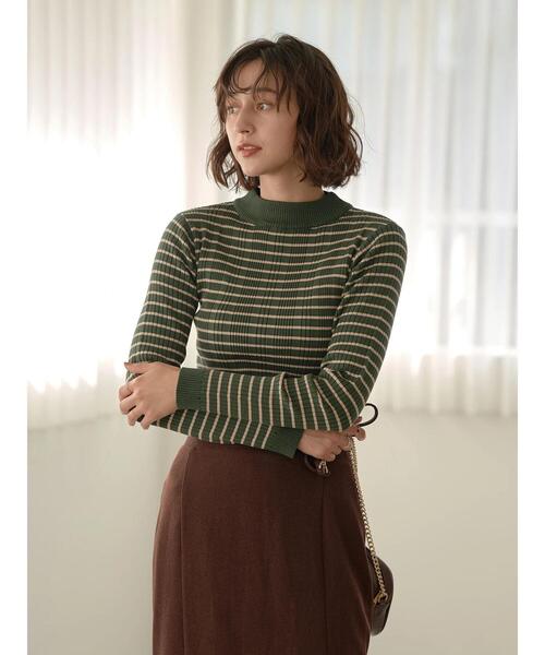 earth music&ecology(アースミュージックアンドエコロジー)の「レトロボーダーニットプルオーバー *(ニット/セーター・レディース・グリーン/ブラック/パープル・S/M)」の7枚目の写真