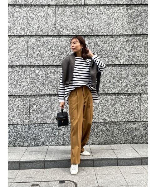 ulu（ウル）の「Original pintuck backbelt straight pants（スラックス・レディース・スモークピンク/ブラック/ブラウン・FREE）」の20枚目の写真