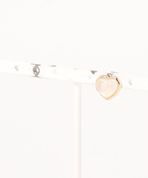 flower（フラワー）の「ジェムハートピアス（ピアス（片耳用）・レディース・アイボリー・FREE）」の2枚目の写真