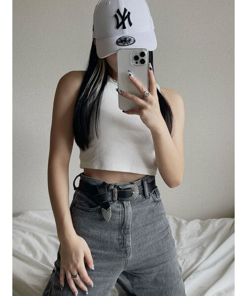 EVRIS（エヴリス）の「メタルバックルフェイクレザーベルト（ベルト・レディース・ブラック/ブラウン・FREE）」の3枚目の写真