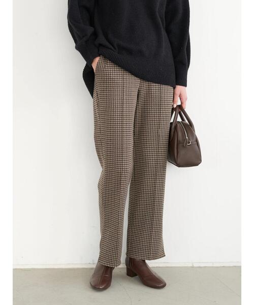 earth music&ecology（アースミュージックアンドエコロジー）の「カットジャカードセミフレアパンツ＊（その他パンツ・レディース・ブラック/ブラウン・S/M）」の10枚目の写真