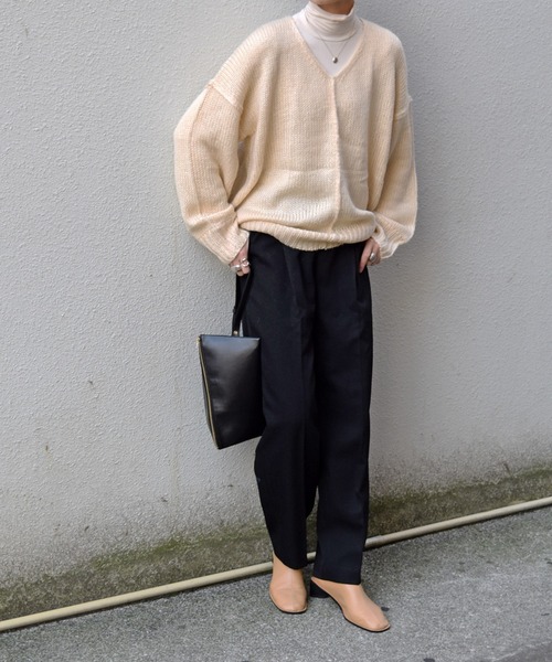 Marient（マリエント）の「VネックローゲージカラーニットPO（ニット/セーター・レディース・オレンジ/ブルー/グリーン/アイボリー・FREE）」の5枚目の写真