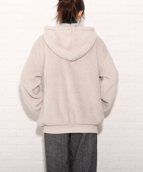 Cutie Blonde（キューティーブロンド）の「◆【S-L】もこもこボアジップパーカー（パーカー・レディース・ライトグレー/ブラウン系その他/ピンク・01/02/03）」の10枚目の写真