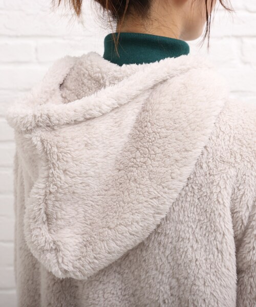 Cutie Blonde（キューティーブロンド）の「◆【S-L】もこもこボアジップパーカー（パーカー・レディース・ライトグレー/ブラウン系その他/ピンク・01/02/03）」の17枚目の写真