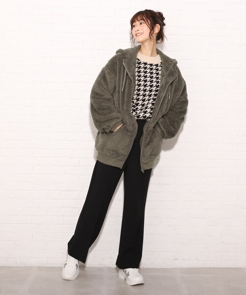 Cutie Blonde（キューティーブロンド）の「◆【S-L】もこもこボアジップパーカー（パーカー・レディース・ライトグレー/ブラウン系その他/ピンク・01/02/03）」の22枚目の写真