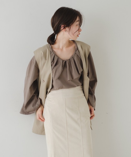 Kastane（カスタネ）の「裁ち切り衿フリルプルオーバー（Tシャツ/カットソー・レディース・オフホワイト/カーキ/ブラック・FREE）」の9枚目の写真