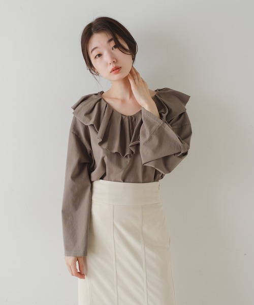 Kastane（カスタネ）の「裁ち切り衿フリルプルオーバー（Tシャツ/カットソー・レディース・オフホワイト/カーキ/ブラック・FREE）」の12枚目の写真