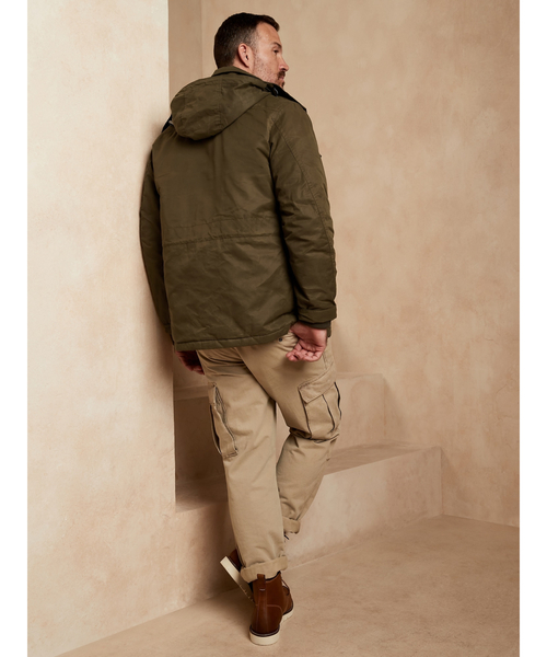 BANANA REPUBLIC バナナリパブリック　ブラウン　L M65 BANANA REPUBLIC、時を超えたワイルドさが再確認できた2022春