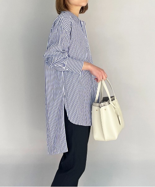 LUGIVA(ルギヴァ)の「コットンツイルロングシャツ(シャツ/ブラウス・レディース・オフホワイト/ブルー系その他・M)」の17枚目の写真