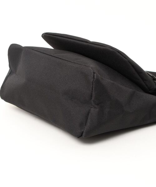 KANGOL(カンゴール)の「【KANGOL/カンゴール】 ロゴプリント フラップ ショルダーバッグ(ショルダーバッグ・メンズ・ブラック/ベージュ/ブラック系その他・FREE)」の8枚目の写真