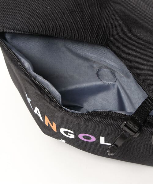 KANGOL(カンゴール)の「【KANGOL/カンゴール】 ロゴプリント フラップ ショルダーバッグ(ショルダーバッグ・メンズ・ブラック/ベージュ/ブラック系その他・FREE)」の6枚目の写真