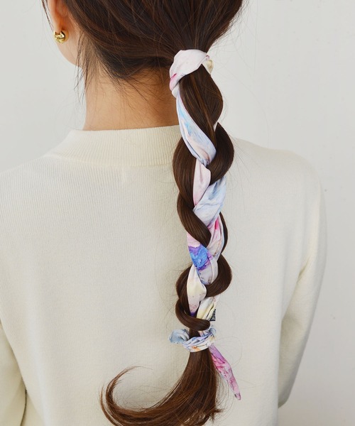 ma chere Cosette?(マシェールコゼット)の「ル・マレ モネ絵柄ツイリー(バンダナ/スカーフ・レディース・パープル/グリーン/ライトグリーン・FREE)」の1枚目の写真