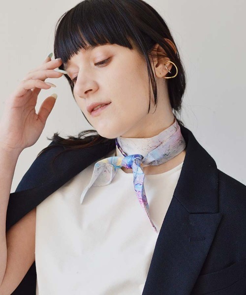 ma chere Cosette?(マシェールコゼット)の「ル・マレ モネ絵柄ツイリー(バンダナ/スカーフ・レディース・パープル/グリーン/ライトグリーン・FREE)」の12枚目の写真