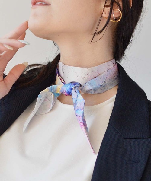 ma chere Cosette?(マシェールコゼット)の「ル・マレ モネ絵柄ツイリー(バンダナ/スカーフ・レディース・パープル/グリーン/ライトグリーン・FREE)」の13枚目の写真