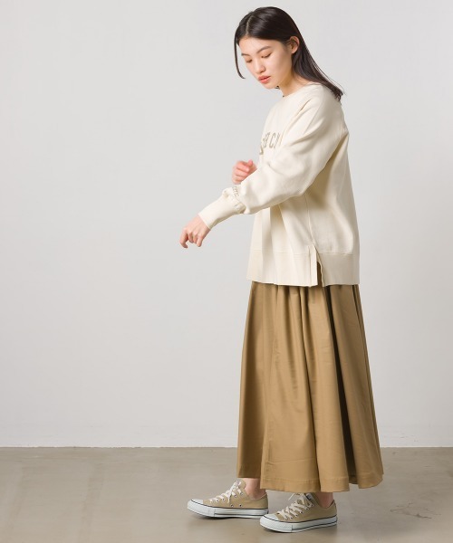 OMNES(オムネス)の「裏毛スウェット ラグランプルオーバー ロゴプリント(スウェット・レディース・ネイビー/アイボリー/モスグリーン/チャコール・FREE)」の14枚目の写真