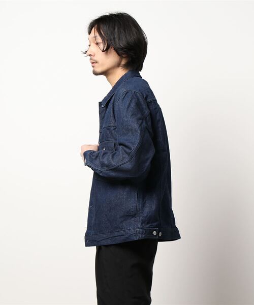 ikka（イッカ）の「【WEB限定】ビッグシルエットデニムジャケット（デニムジャケット・メンズ・スカイブルー/ネイビー・M/L/XL）」の5枚目の写真